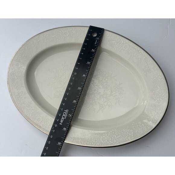 Noritake AFFECTION 11” Oval Serving Platter Ivory China Porcelain 7192 - Picture 4 of 5